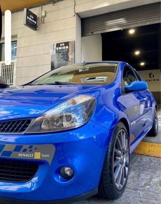 Renault Clio 2008 f1 R26