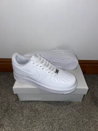 Nike Air Force 1 Low '07 Blancas Talla 37.5