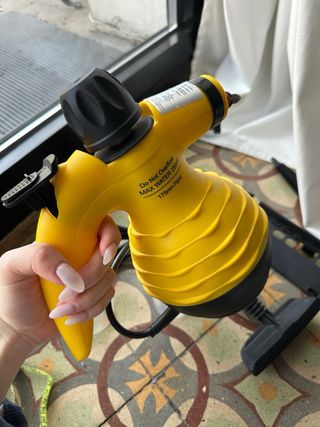 Vaporeta de mano / Limpiador a vapor portátil