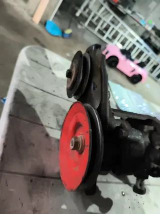 Bomba Dirección Toyota Land Cruiser