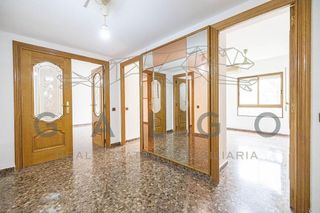 Piso en venta en Campanar en Valencia