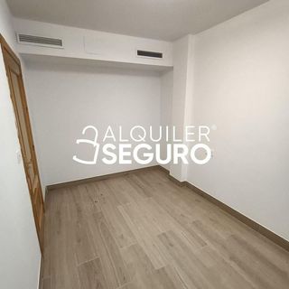 Piso en alquiler en Atarfe