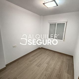 Piso en alquiler en Atarfe