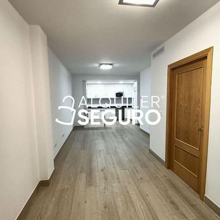 Piso en alquiler en Atarfe