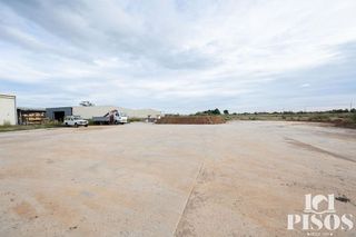 Terreno en venta en Passeig Maragall - Zona Estació en Gavà