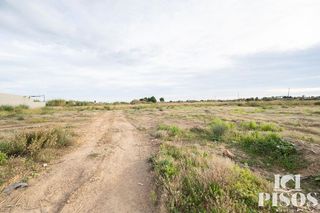 Terreno en venta en Passeig Maragall - Zona Estació en Gavà