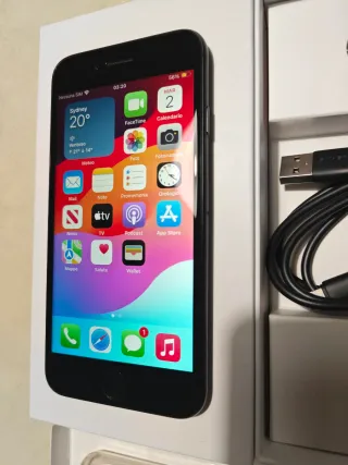 iPhone SE 2020 128GB Nero