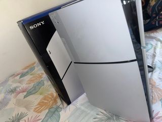 Consola PlayStation 5 Slim Digital Edition 1TB