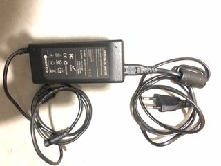 Cargador Universal WOXTER AC Adapter