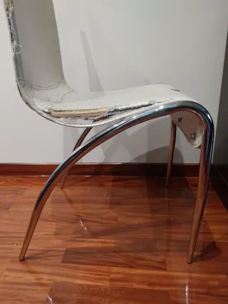 Sillas de comedor beige y plateadas (lote y unidad