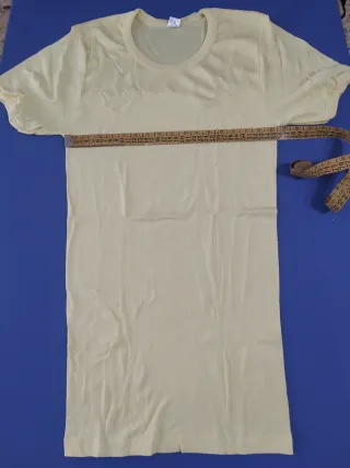 Camiseta interior manga corta amarilla