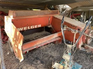 Empacadora Welger AP 630 en funcionamiento