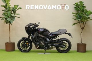 YAMAHA XSR 900 Negra