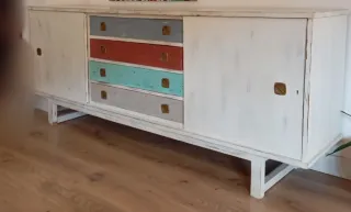 Mueble salón vintage restaurado multicolor