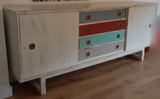 Mueble salón vintage restaurado multicolor