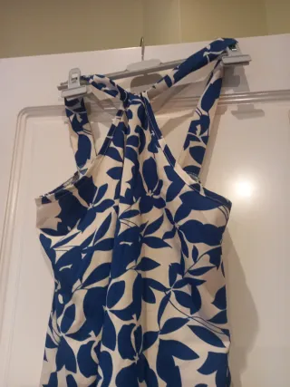 Lote 3 prendas: vestido y tops