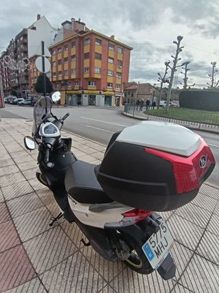 Kymco Agility City 125 Blanca