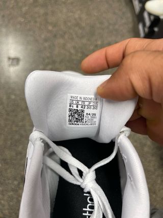 Zapatillas Adidas Blancas y original