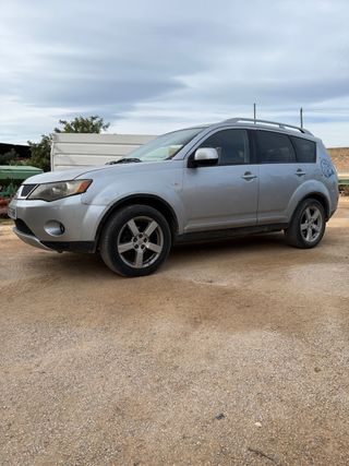 Mitsubishi Outlander 2007