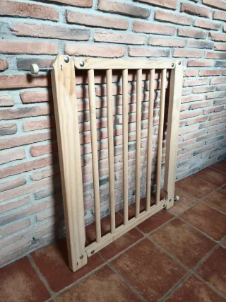 Valla de seguridad para niños madera