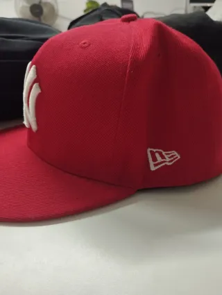 Gorra New York Yankees Roja 60.6cm