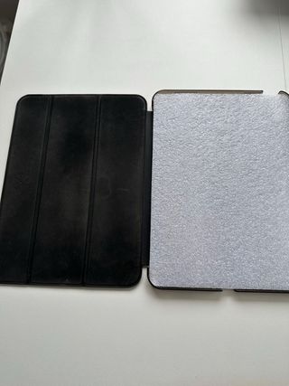Funda Spigen iPad 11 1ª Gen