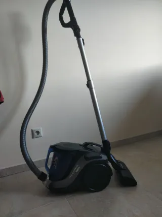 Aspirador Rowenta X-Trem Power Cyclonic + filtro h