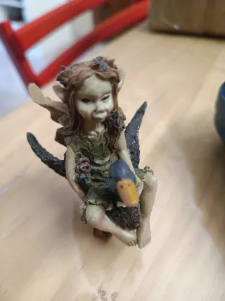 Figura Pixie con Pato 8 cm