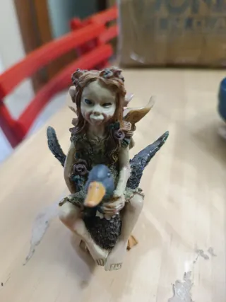 Figura Pixie con Pato 8 cm