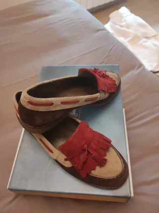 Mocasines ante beige/granate/marrón T40