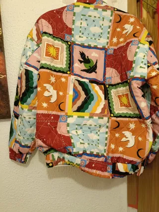 Cazadora mujer estampada