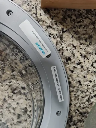 Solo vendo PUERTA Lavadora Balay