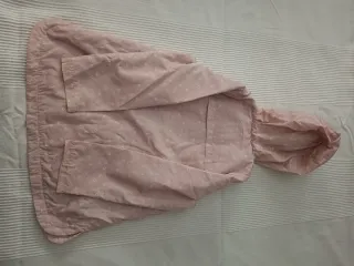 Impermeable niña rosa estampado flores