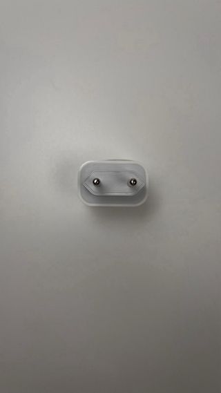 Cargador y Cable USB-C Blanco