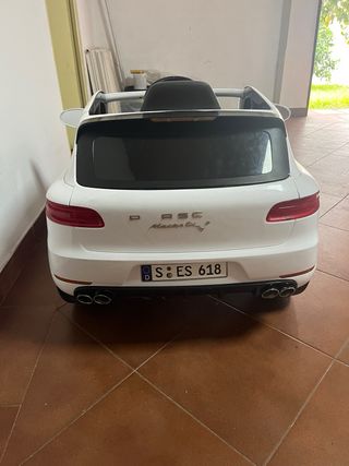 Porsche eléctrico para niños.