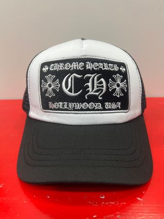 Gorra Trucker Chrome Hearts Blanca y Negra