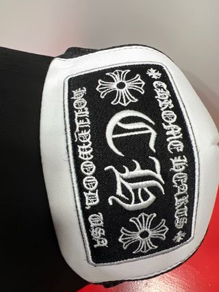 Gorra Trucker Chrome Hearts Blanca y Negra