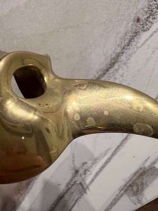 Maschera veneziana vintage in ottone