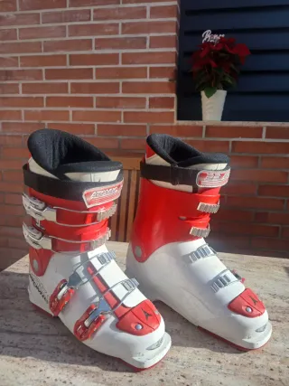 Botas de esquí Atomic rojas y blancas 279mm
