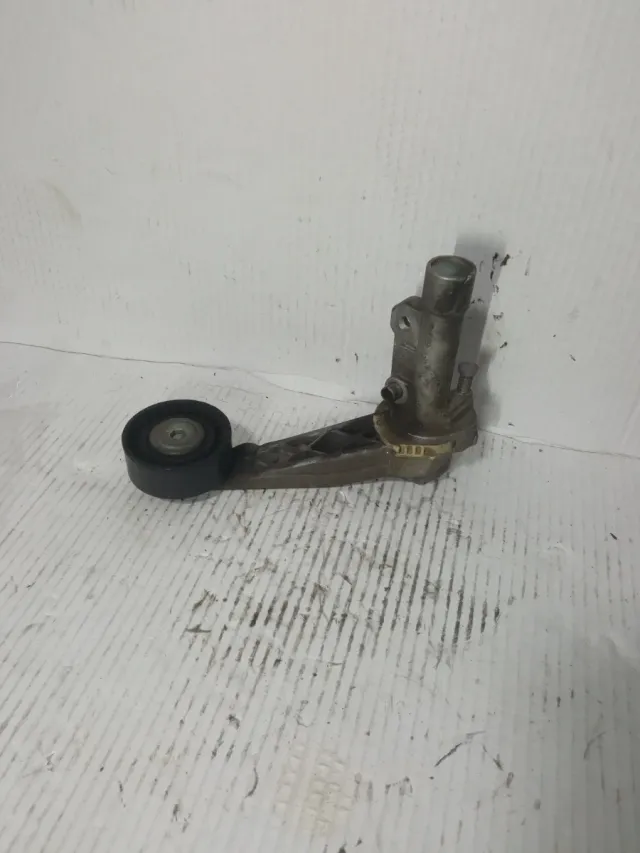 Tensor Correa Alternador Motor 5F02