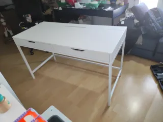 Escritorio Alex Blanco