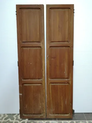 Juego 2 puertas madera antiguas