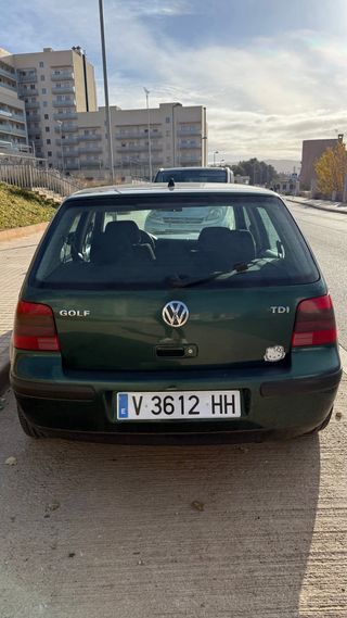 Volkswagen Golf 1998