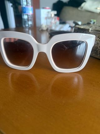 Gafas Carolina Herrera Beige y Marrón