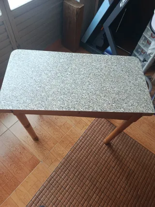 Mesa de cocina plegable de madera