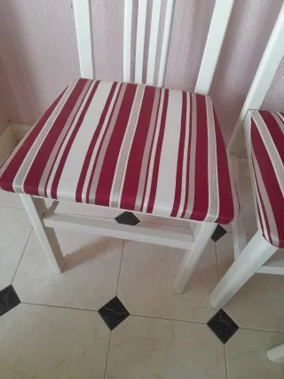 Juego de 6 sillas lacadas en blanco