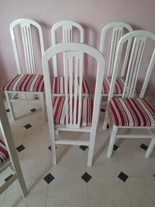 Juego de 6 sillas lacadas en blanco