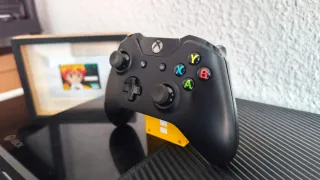 LEER Xbox One + Mando Negro