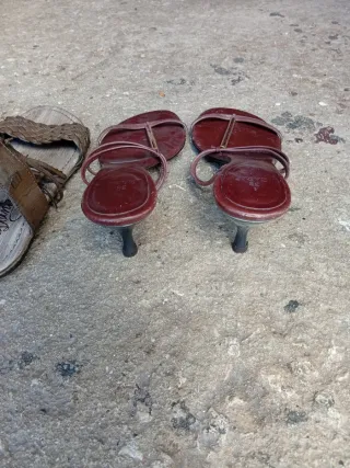 Sandalias Marrones y Blancas Mujer