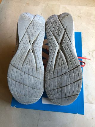 Zapatillas Hoka carbon x 2 Talla 44.5